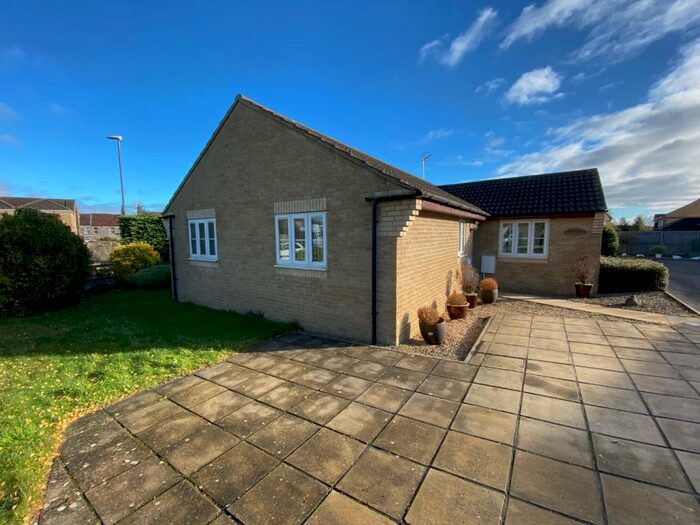 3 Bedroom Detached Bungalow To Rent In Midsomer Norton, Radstock, BA3