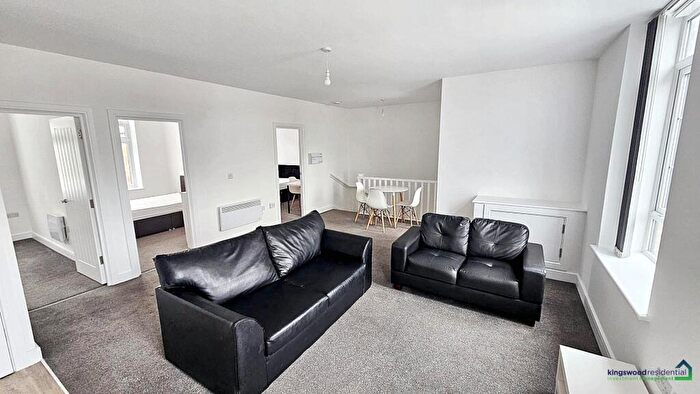 2 Bedroom Apartment To Rent In Westbridge House, Holland Street, Nottingham, NG7