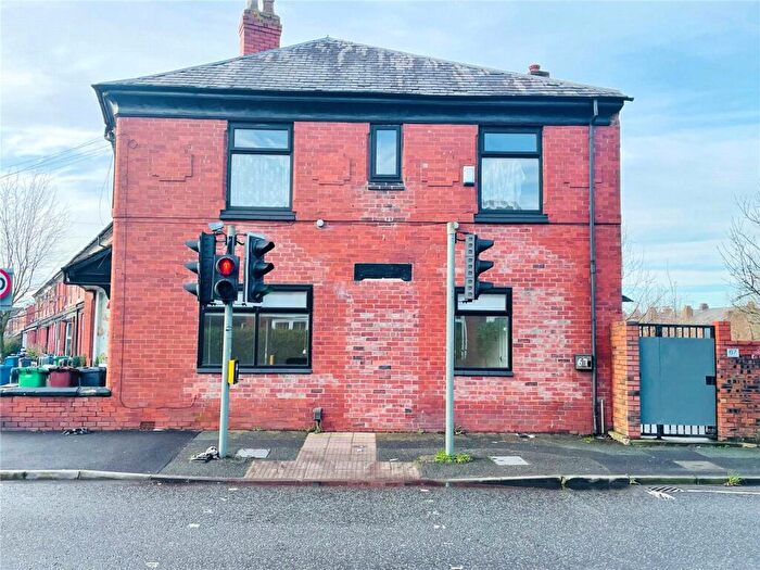 2 Bedroom End Of Terrace House To Rent In Broom Lane, Levenshulme, Manchester, M19