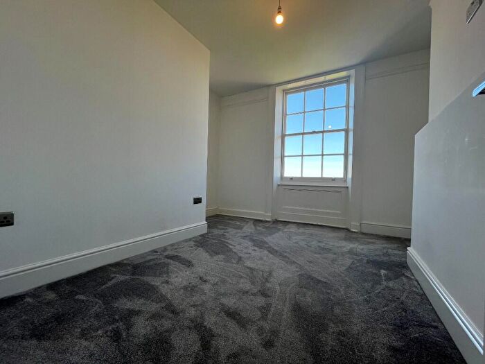 2 Bedroom Apartment To Rent In Hamilton Square, Birkenhead, Wirral, Merseyside, CH41