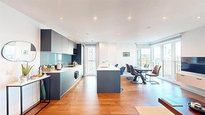 2 Bedroom Apartment To Rent In Novella Apartments, Stanley Street, Salford, M3