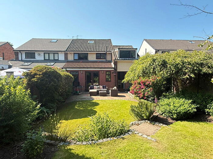 4 Bedroom Semi Detached House For Sale In Molyneux Road, Maghull, L31