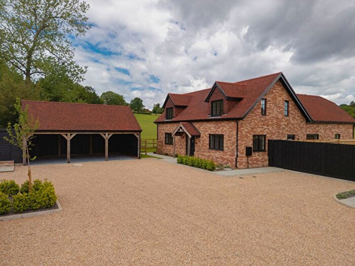 5 Bedroom Detached House For Sale In Norwood Hill Road, Charlwood, RH6