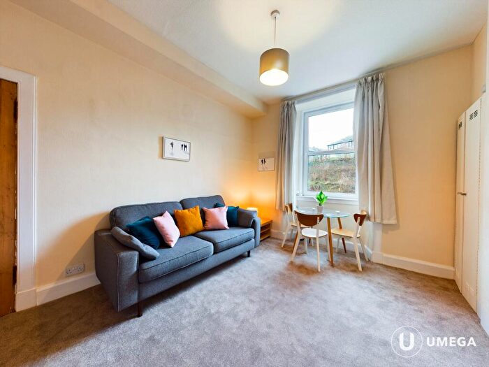 1 Bedroom Apartment To Rent In Broughton Road, Broughton, Edinburgh, EH7