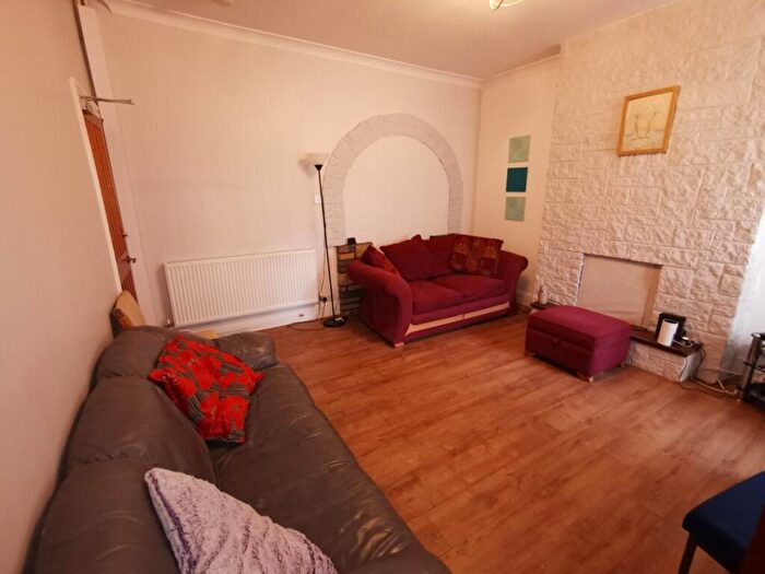 5 Bedroom Terraced House To Rent In Poplar Avenue, Cross Heath, Newcastle-under-lyme, ST5