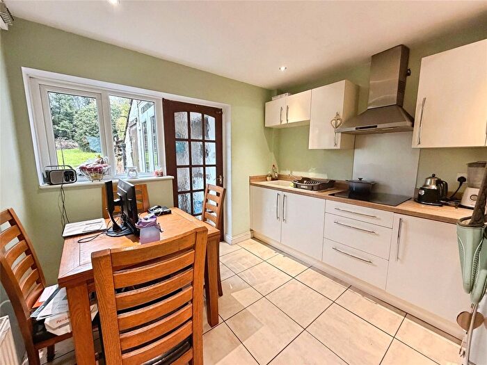 3 Bedroom Semi-Detached House For Sale In South Street, Eastwood, Nottingham, Nottinghamshire, NG16