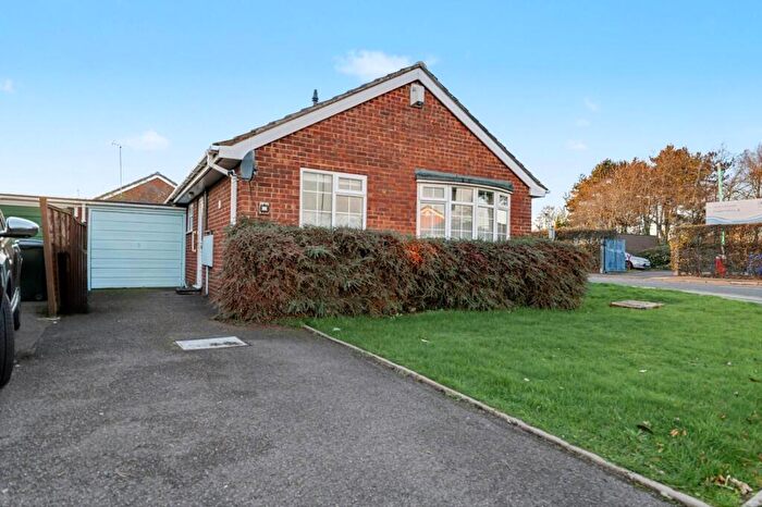 2 Bedroom Detached Bungalow For Sale In Calmere Close, Coventry, CV2