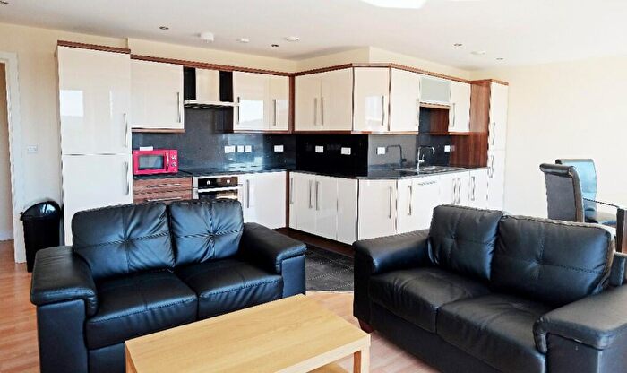 4 Bedroom Apartment To Rent In Ecclesall Road, Sheffield, S11