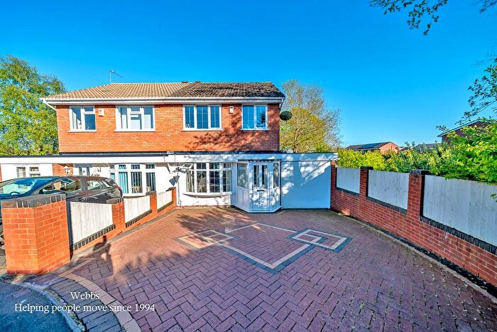 3 Bedroom Semi Detached House For Sale In Maycroft Close, Hednesford, Cannock, WS12