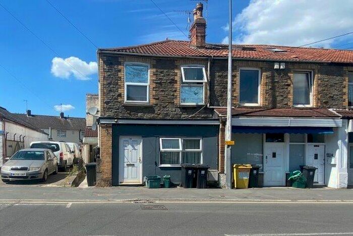 1 Bedroom Flat To Rent In Soundwell Road, Bristol, BS16