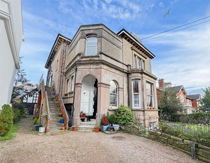 2 Bedroom Flat To Rent In Upper Maze Hill, St. Leonards, TN38