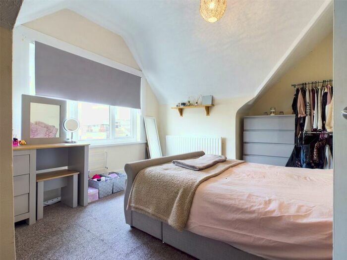 4 Bedroom Apartment To Rent In Boundary Road, Hove, East Sussex, BN3