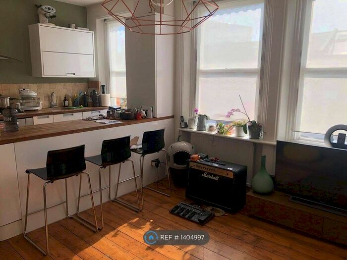 2 Bedroom Maisonette To Rent In Maryland's Road, London, W9