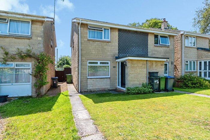 3 Bedroom Terraced House For Sale In Pine Close, Corsham, SN13