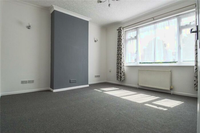 2 Bedroom Apartment To Rent In Bristol Road South, Northfield, Birmingham, West Midlands, B31