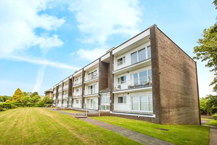 2 Bedroom Apartment For Sale In Eastwood Court, Albert Promenade, Halifax, West Yorkshire, HX3