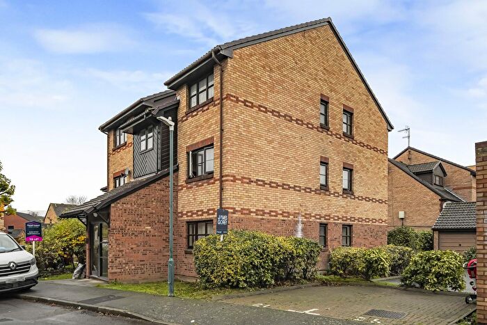 1 Bedroom Flat For Sale In Kenwyn Road, Dartford, DA1