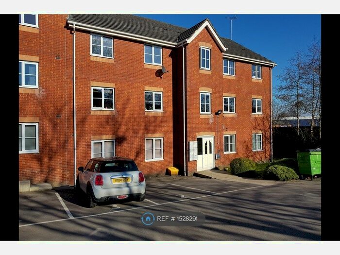 2 Bedroom Flat To Rent In Stanley Road, Manchester, M45