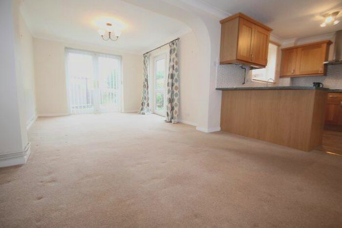 3 Bedroom Property To Rent In Alma Road, Orpington, BR5