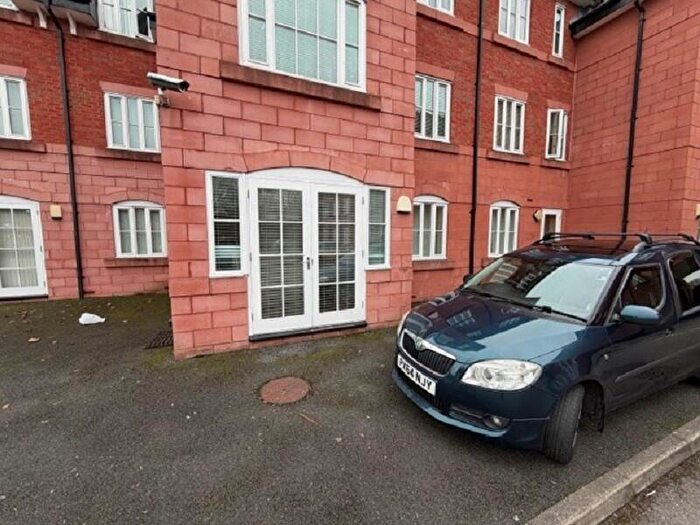 2 Bedroom Flat For Sale In Woodholme Court, Liverpool, Merseyside., L25