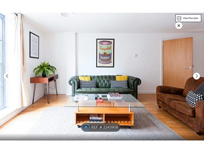 2 Bedroom Flat To Rent In Batemans Row, London, EC2A