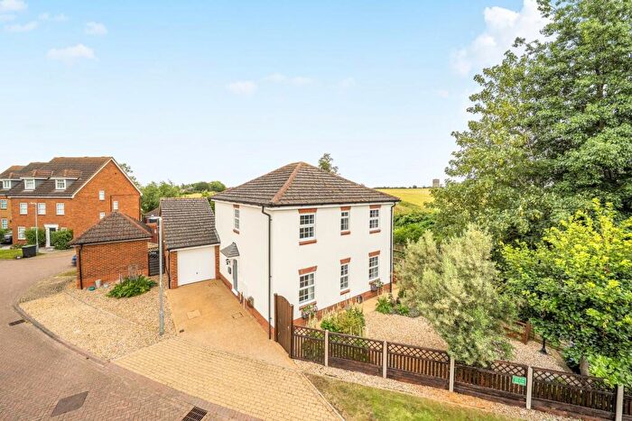 4 Bedroom Detached House For Sale In Coneygate, Meppershall, Shefford, SG17