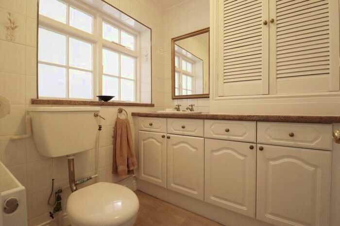 4 Bedroom Detached House For Sale In Messingham Road, Scotter, Gainsborough, DN21