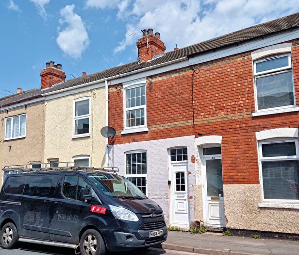 3 Bedroom Terraced House For Sale In Sidney Street, Cleethorpes, DN35