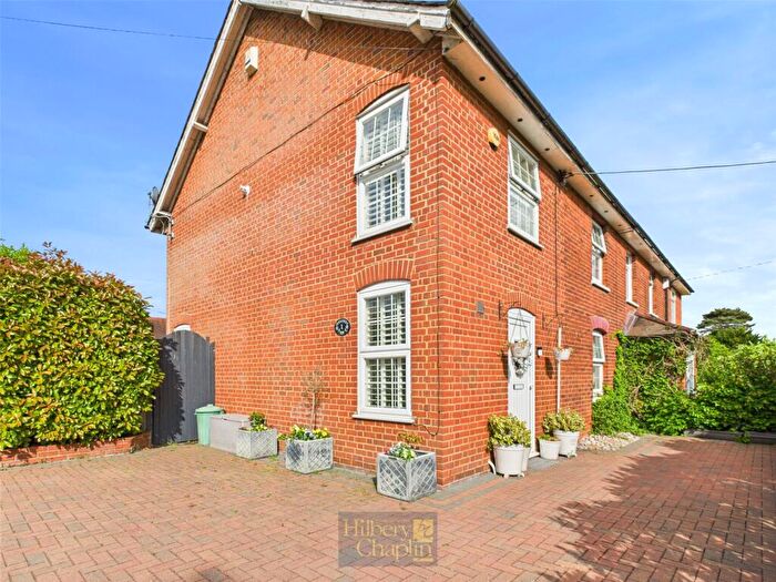 3 Bedroom Semi-Detached House For Sale In Cricketers Row, Herongate, Brentwood, Essex, CM13