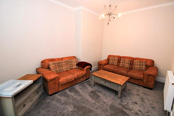 2 Bedroom Flat To Rent In A Willowbank, Wick, KW1