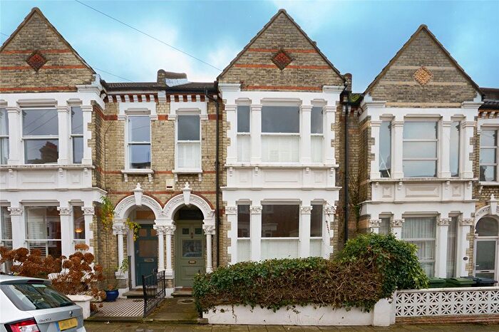 4 Bedroom Terraced House To Rent In Kingscourt Road, London, SW16