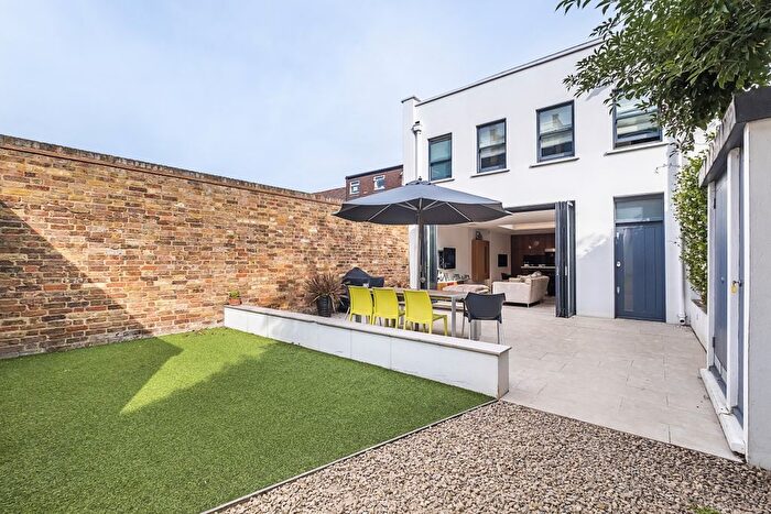 2 Bedroom Semi-Detached House To Rent In Kingston Road, London, SW19