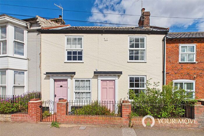 3 Bedroom Terraced House For Sale In St. Johns Road, Bungay, Suffolk, NR35