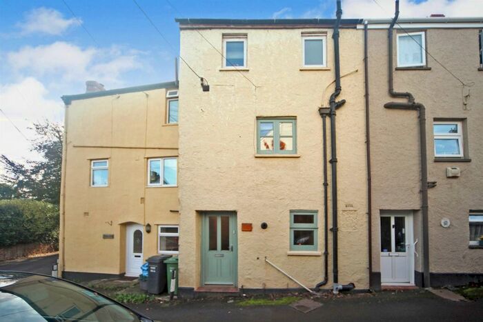 2 Bedroom Town House For Sale In Turnpike, Milverton, Taunton, TA4