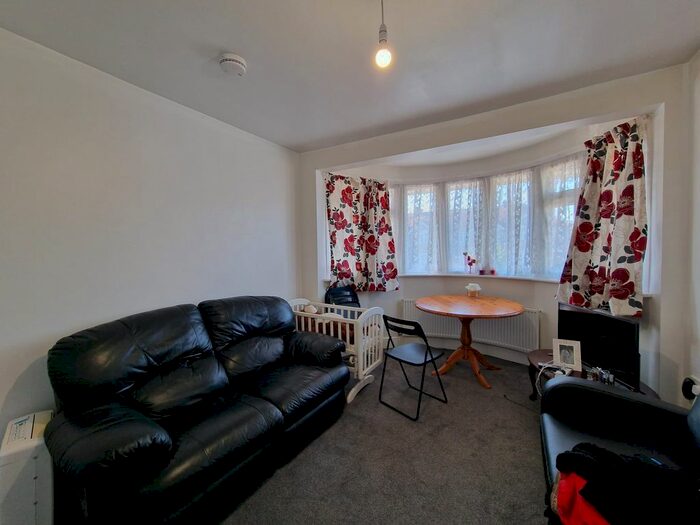 1 Bedroom Maisonette To Rent In Long Elmes Road, Harrow, HA3