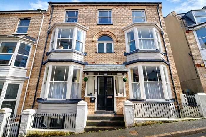 6 Bedroom Semi-Detached House For Sale In Regent Place, Ilfracombe, Devon, EX34