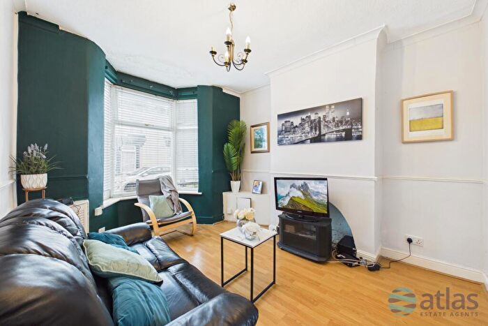 3 Bedroom Terraced House To Rent In Stevenson Street, Wavertree, L15