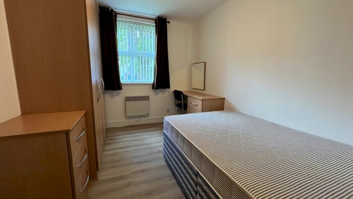 2 Bedroom Flat To Rent In Bed &#; Plymouth Village, , Plymouth Grove, Victoria Park, M13