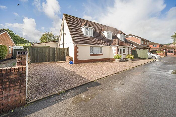 4 Bedroom Detached Bungalow For Sale In Coed Y Pandy, Bedwas, Caerphilly, CF83