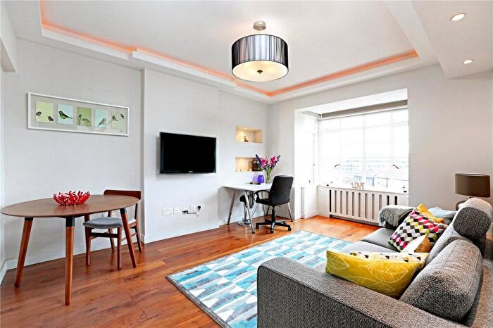 1 Bedroom Flat For Sale In Rossmore Court, NW1