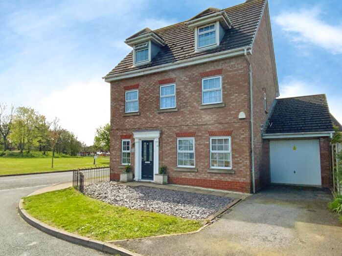 5 Bedroom Detached House For Sale In Trent Walk, Brough, HU15