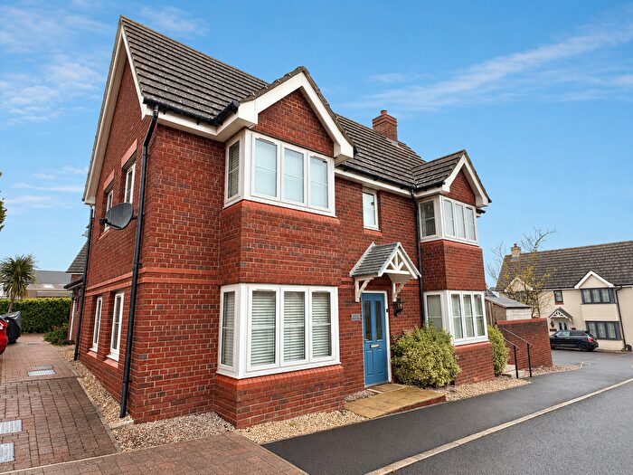 3 Bedroom Semi Detached House To Rent In Mimosa Way, Paignton, TQ4