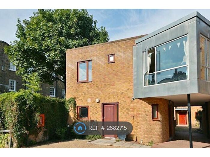 1 Bedroom Terraced House To Rent In Queens Bridge Road, London, E8