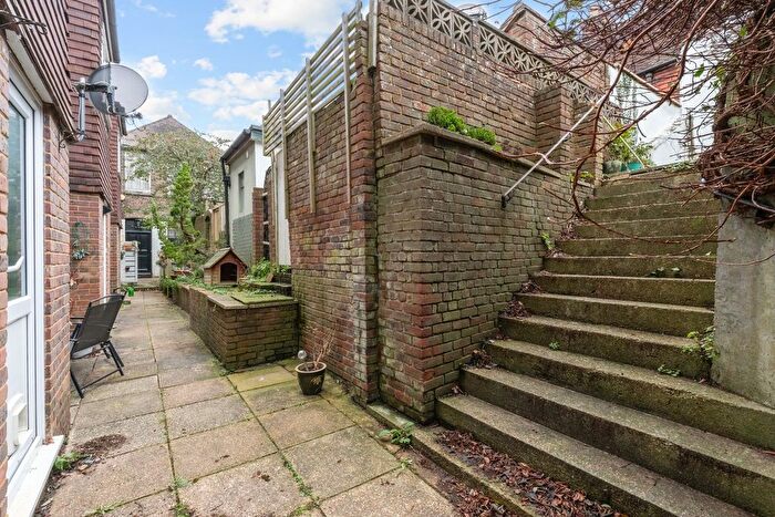 3 Bedroom Terraced House For Sale In Edward Street, Lewes, East Sussex, BN7