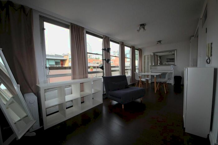 Studio To Rent In Rochester Row, London, SW1P