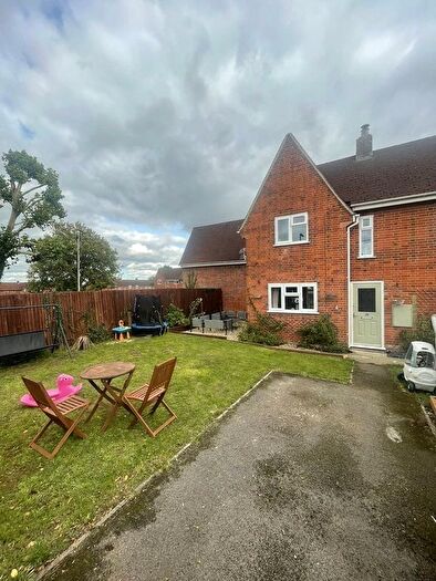3 Bedroom End Of Terrace House For Sale In The Drove, Andover, Hampshire, SP10