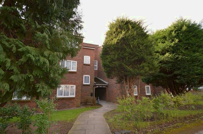 2 Bedroom Flat To Rent In Lime Tree Court, The Avenue, Hatch End, Pinner, HA5