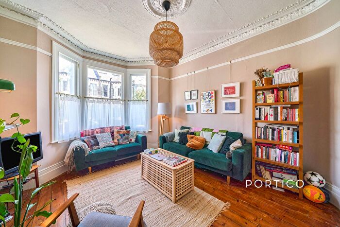 1 Bedroom Flat To Rent In Arodene Road, London, SW2