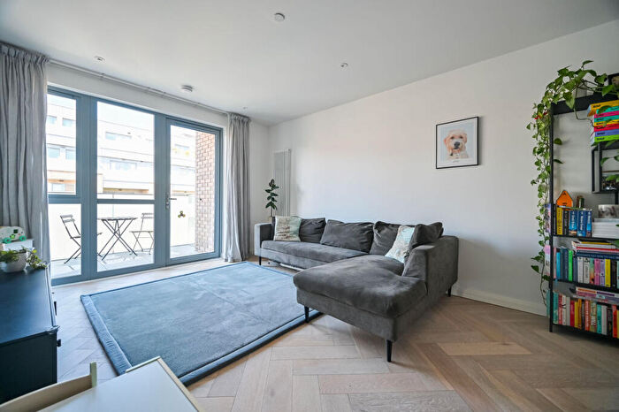 3 Bedroom Flat For Sale In , Crouch End, London, N8
