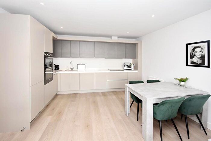 2 Bedroom Apartment For Sale In Willow Heights, Epping Road, NN18